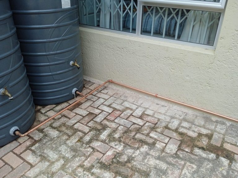 how to fix a leaking geyser